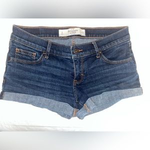Abercrombie & Fitch Jean shorts